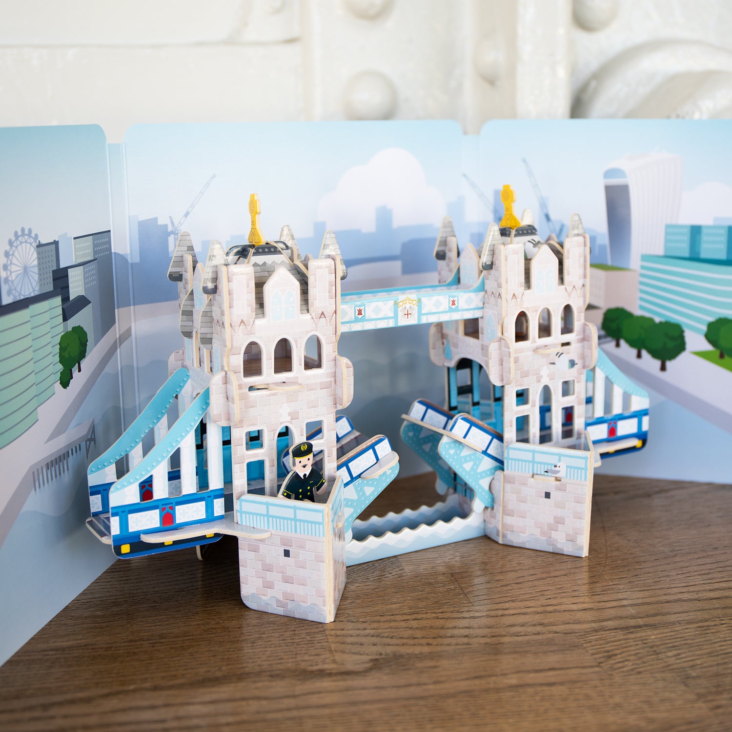 New: 55-Piece Moving Tower Bridge Model