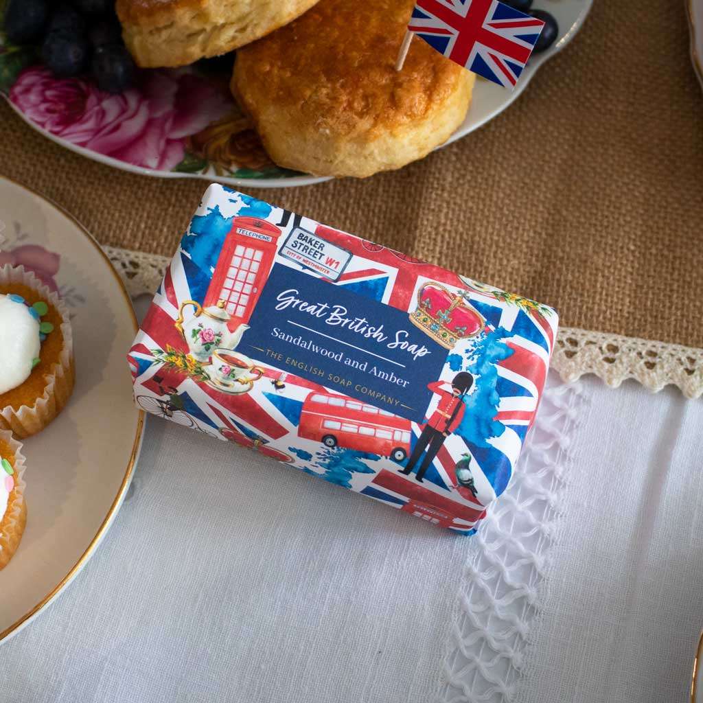 Christina May Great British Soap Sandalwood & Amber 2