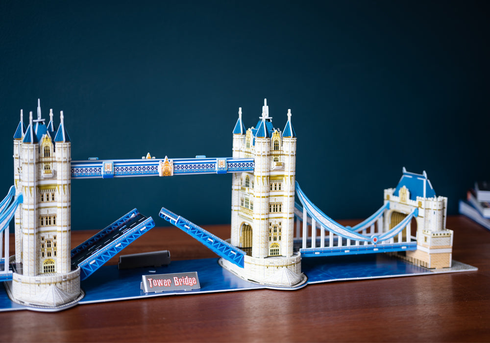 Tower Bridge models and puzzles