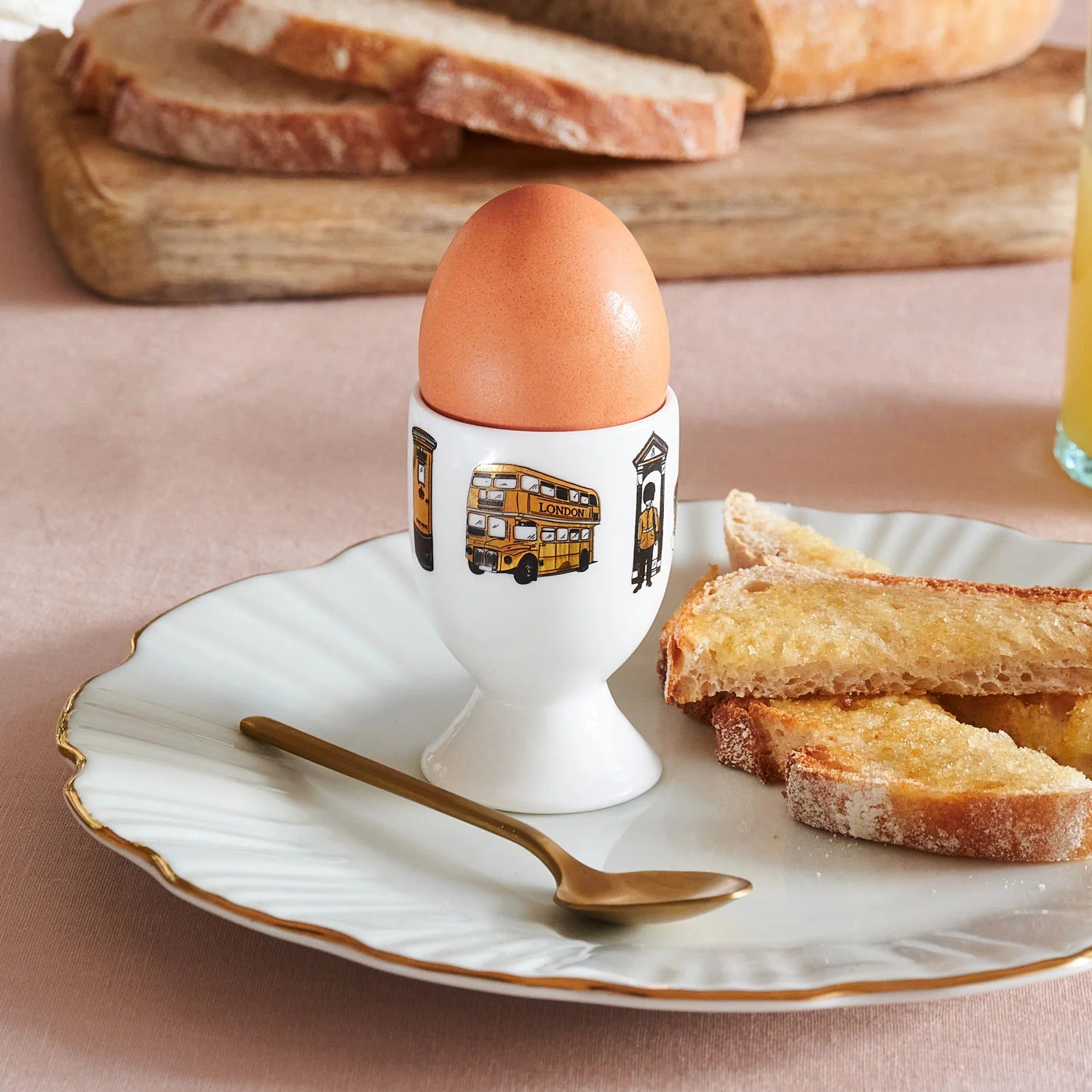 Victoria Eggs City of London Egg Cup 1