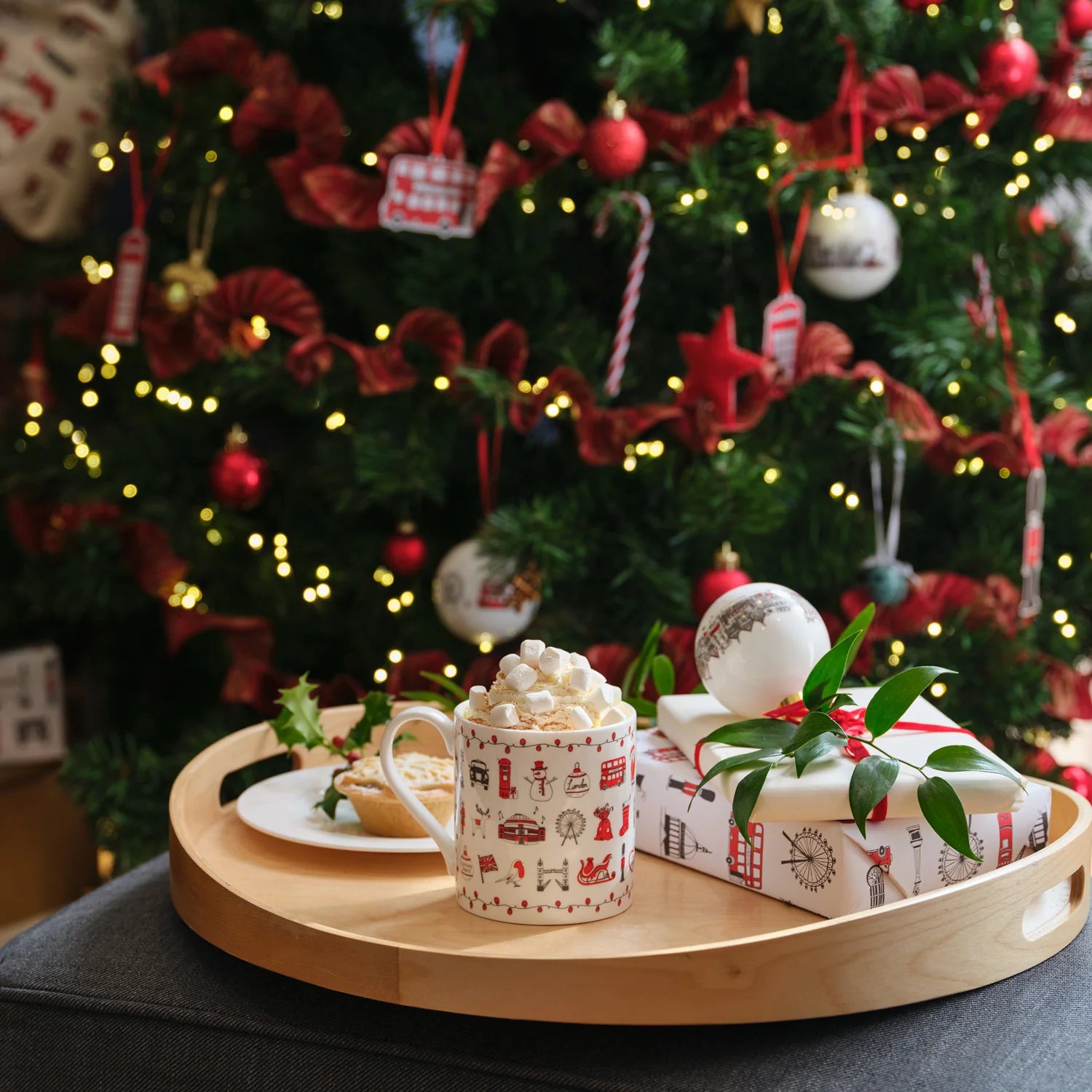 Victoria Eggs London Christmas Mug 7