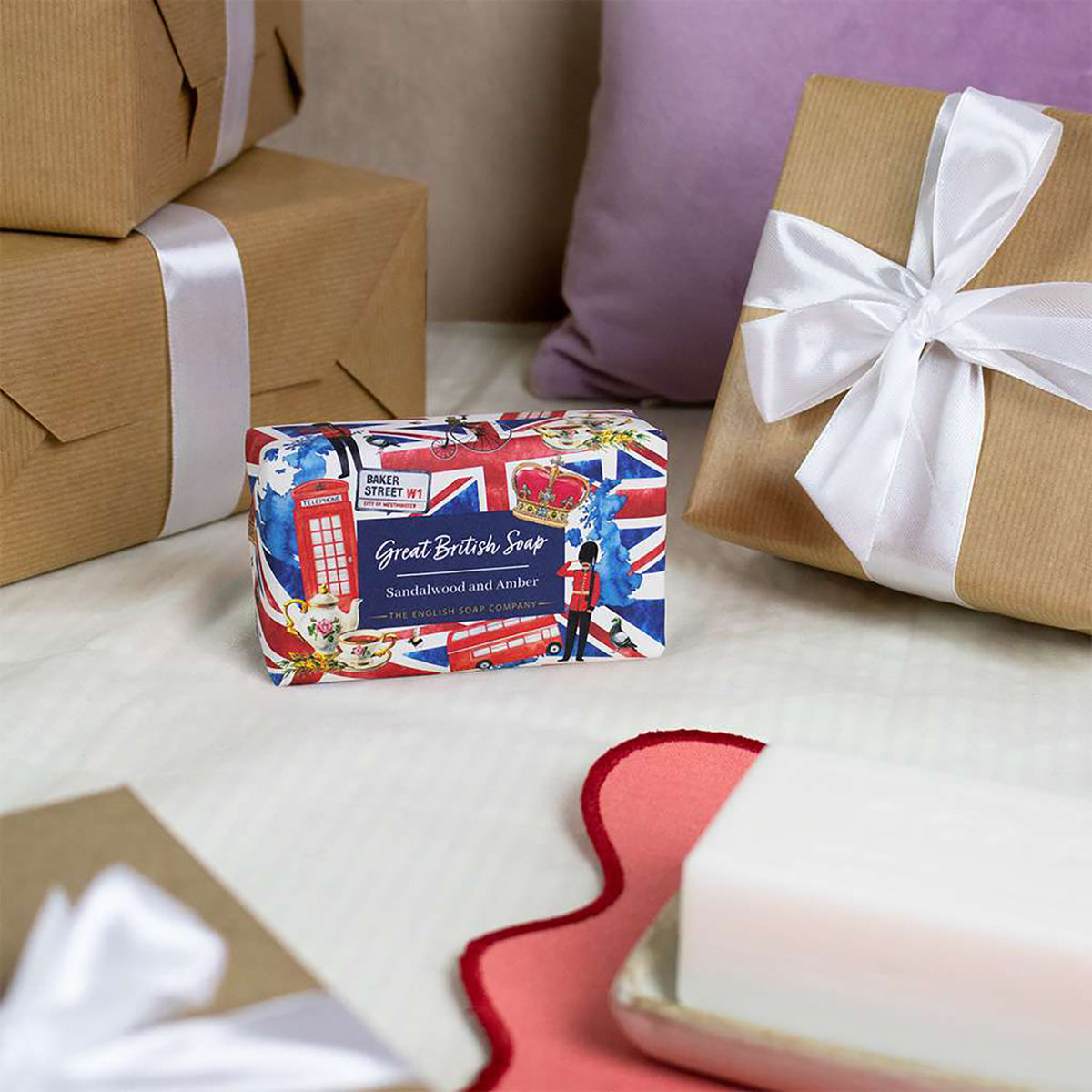 Christina May Great British Soap Sandalwood & Amber 3