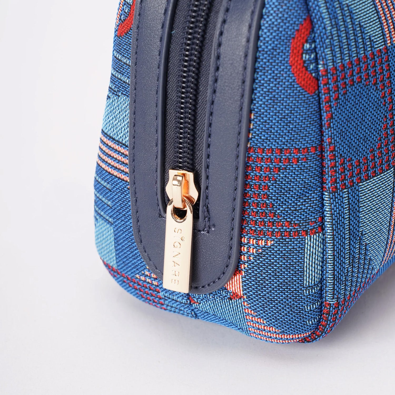 TFL Piccadilly Moquette Beauty Bag 3