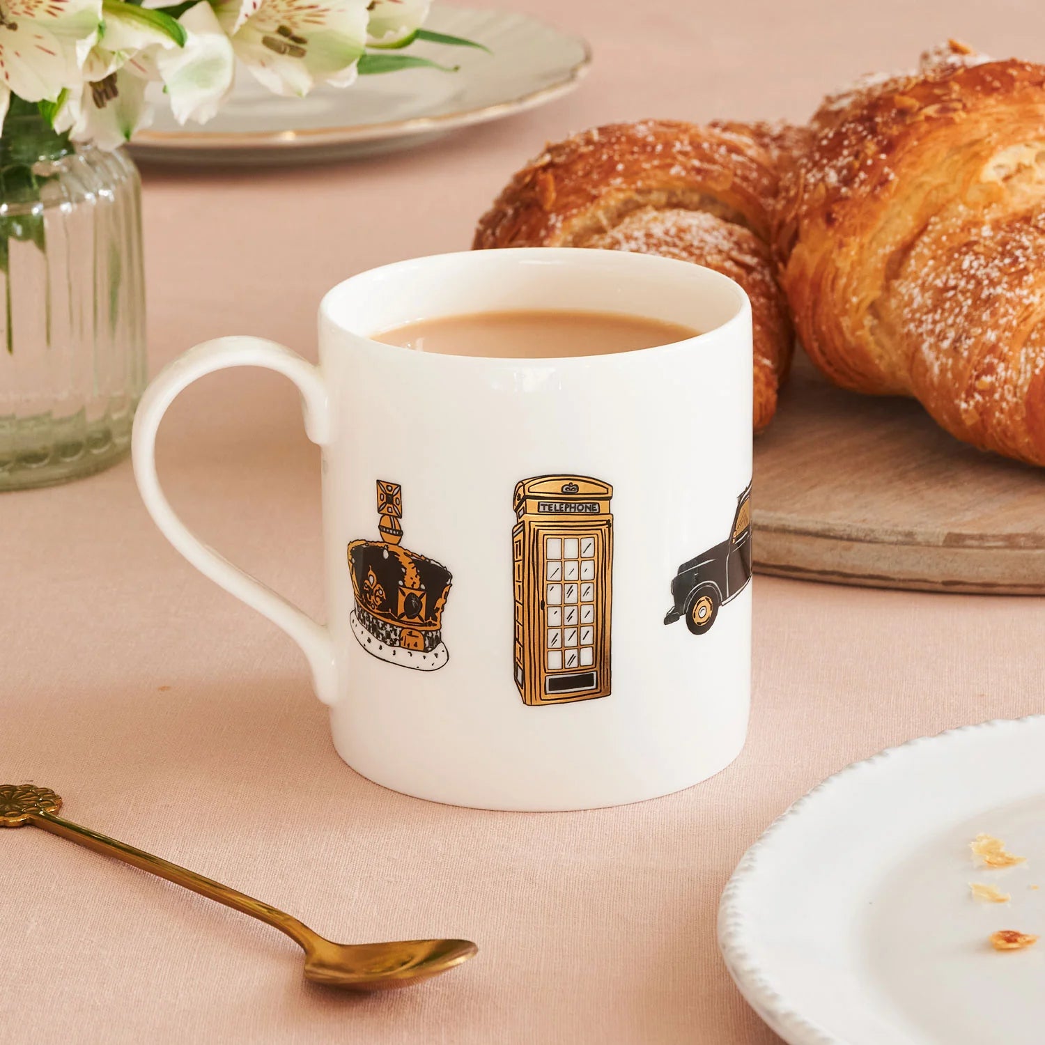 Victoria Eggs City of London Mug 2